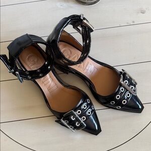 Ganni Black Patent Leather Pointed-Toe Buckle Ankle-Strap Pumps - NEW
